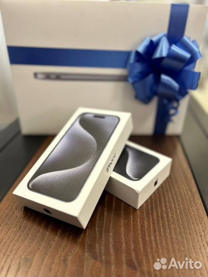 iPhone 15 Pro, 256 ГБ