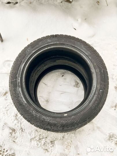 Yokohama W.Drive 235/55 R20 103W