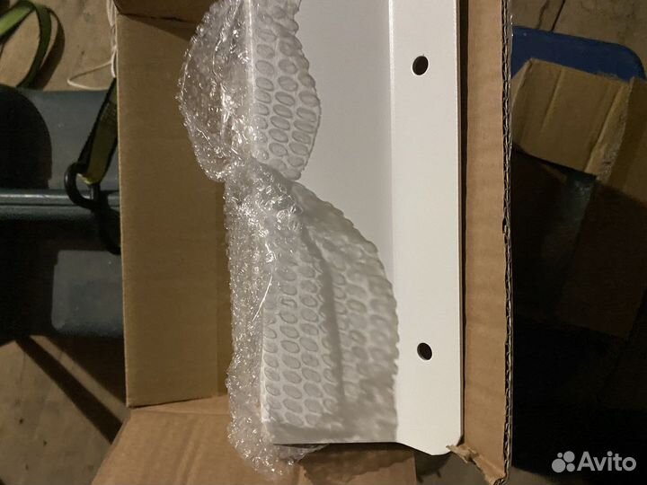 Угловой кронштейн HikVision DS-1276ZJ