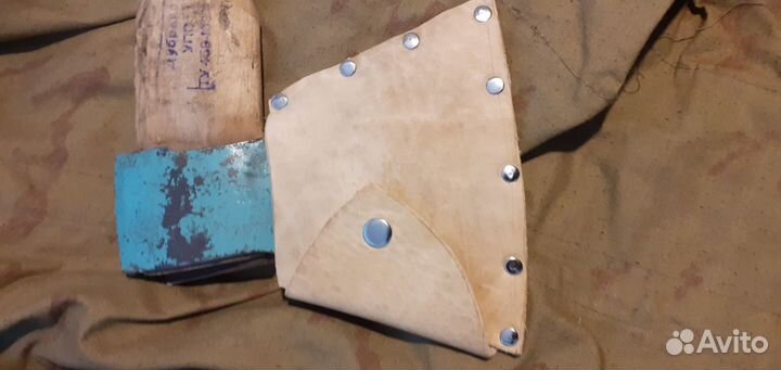 Чехол для топора из кожи