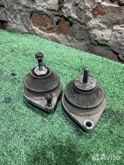 Подушка Двигателя Ауди 80 Б4 2.0 ABK