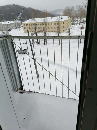 3-к. квартира, 52 м², 3/3 эт.