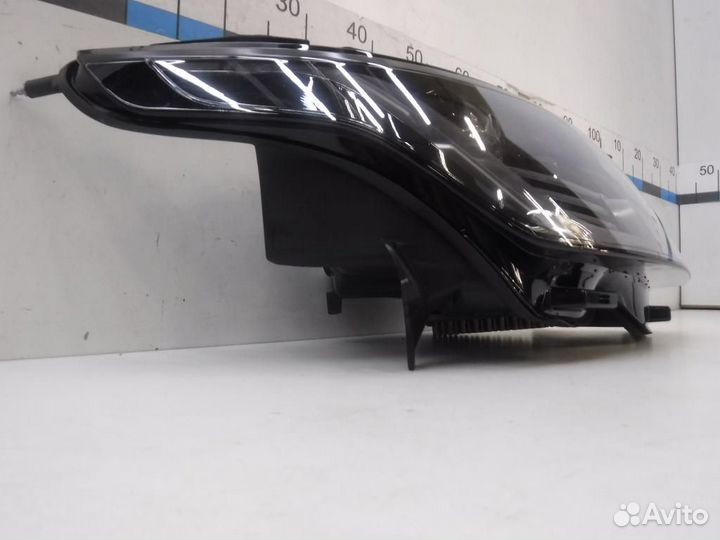 Фара правая Land Rover Range Rover