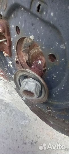 Задний правый привод Nissan Patrol a62