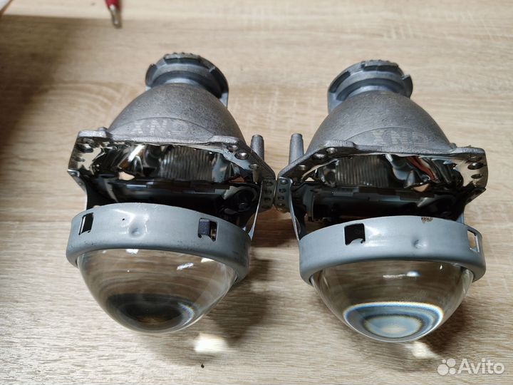 Биксеноновые линзы hella 3r + лампы d1s