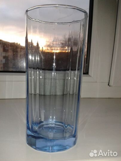Коктейльный стеклянный стакан