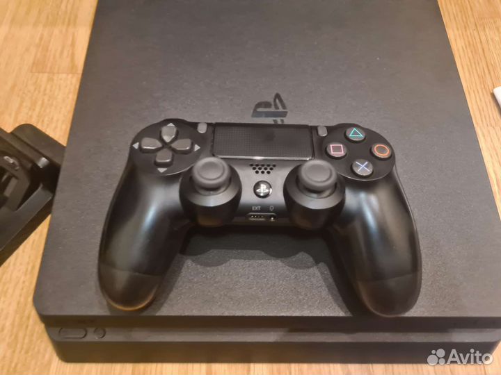 Sony PS4 slim 1tb