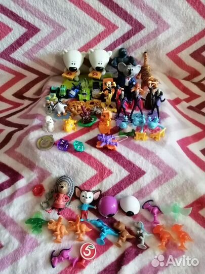 Игрушки из киндер сюрприза, додо пицца