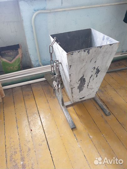 Урна для мусора уличная