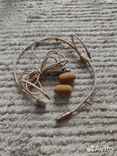 Головной микрофон akg