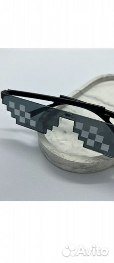 Очки майнкрафт