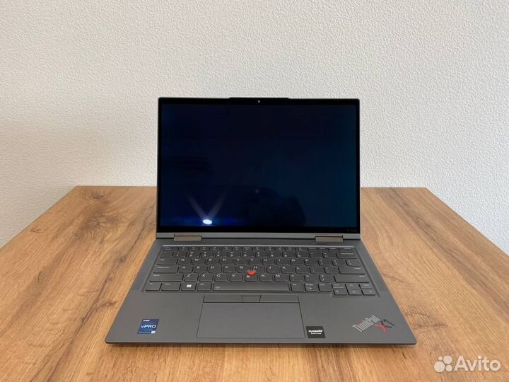 Lenovo Thinkpad X1 Yoga Gen 7