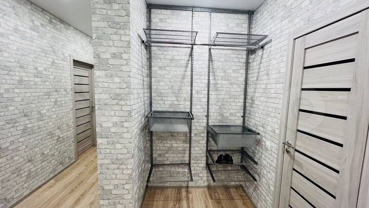 3-к. квартира, 90 м², 6/17 эт.