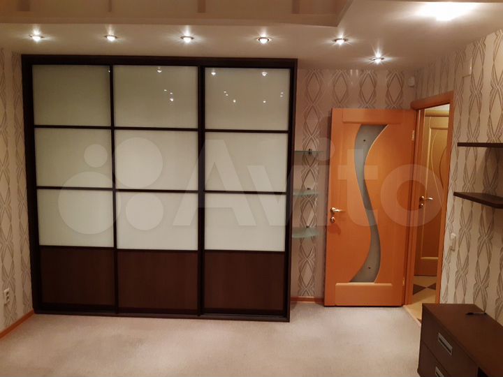 2-к. квартира, 51 м², 1/9 эт.