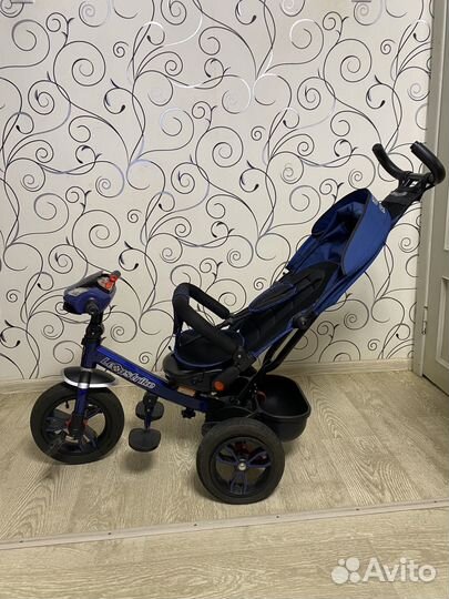 Детский велосипед трехколесный с ручкой