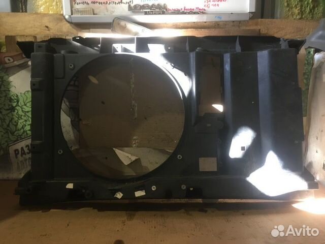 Диффузор вентилятора Peugeot 307