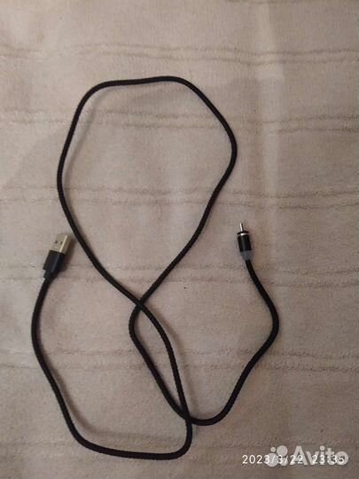 Кабель Micro USB и USB Type C