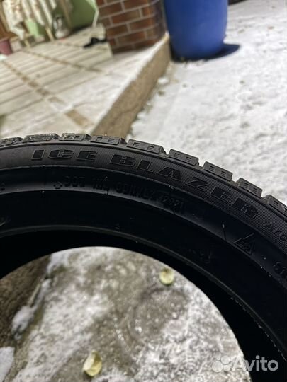 Sailun Ice Blazer Arctic 235/45 R18