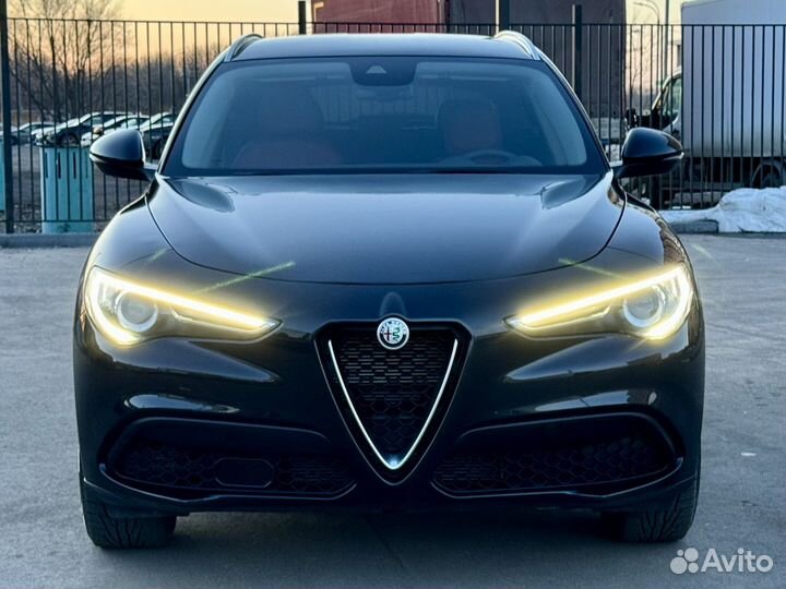 Alfa Romeo Stelvio 2.0 AT, 2021, 30 000 км