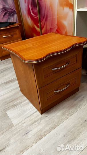 Тумба прикроватная 2 шт бу