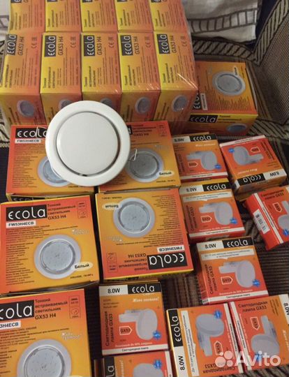 Светильник встраиваемый