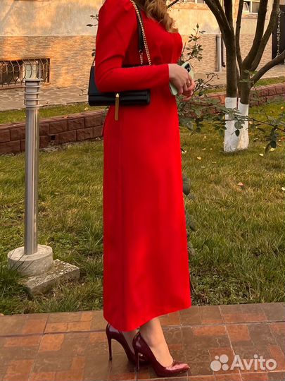 Вечернее платье