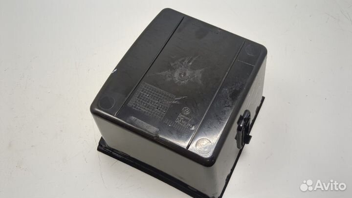 Бардачок Volkswagen Touareg