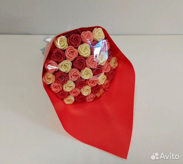 Розы из Белого Шоколада - 29 шт Букете