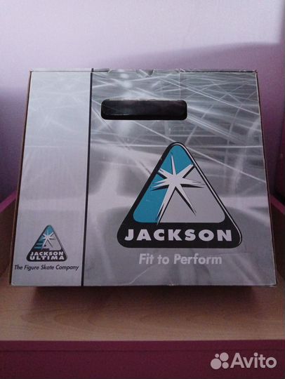 Фигурные коньки jackson freestyle