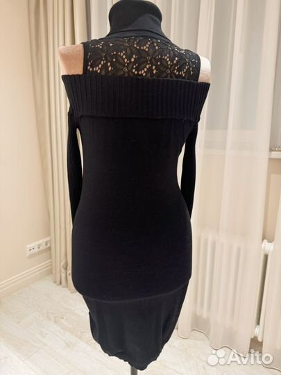 Платье женское Guess черное 40 42