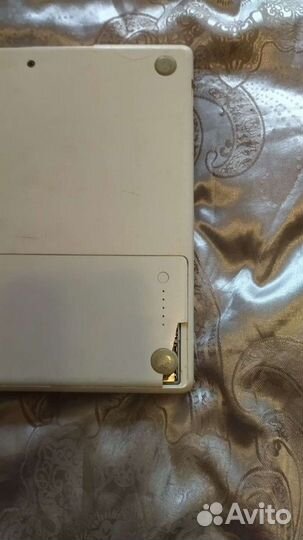 Mac book Apple a1181