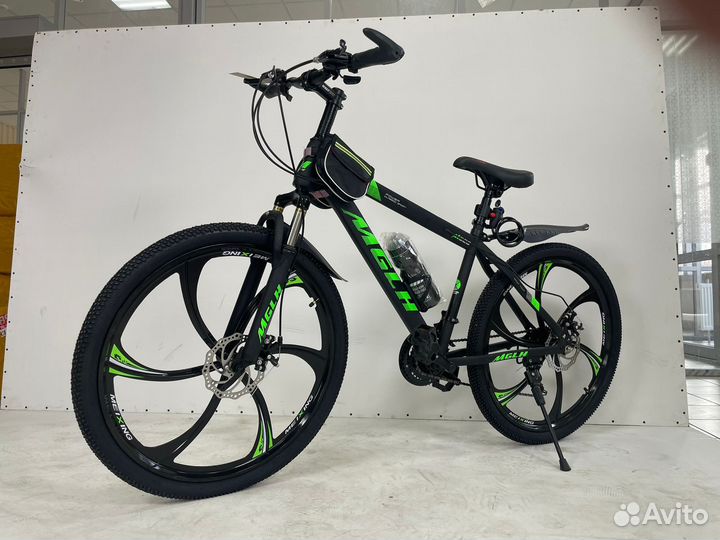 Велосипед 26 дюймов на литых дисках