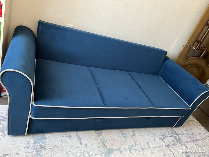 Диван бу