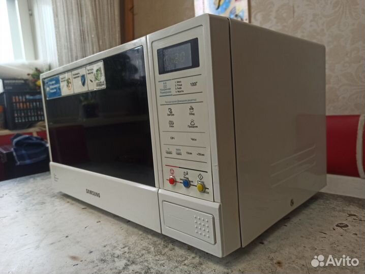 Микроволновая печь Samsung ME83DR