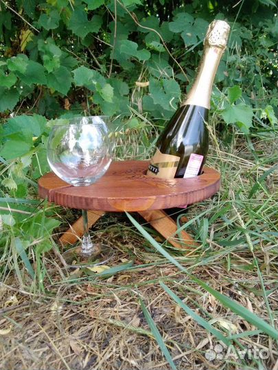 Винный столик