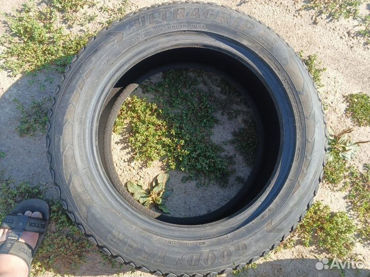 Goodyear Ultragrip Ice Arctic 235/55 R18