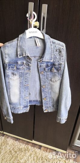 Джинсовая куртка для девочки