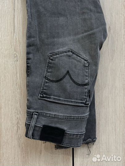 Джинсы levis 720