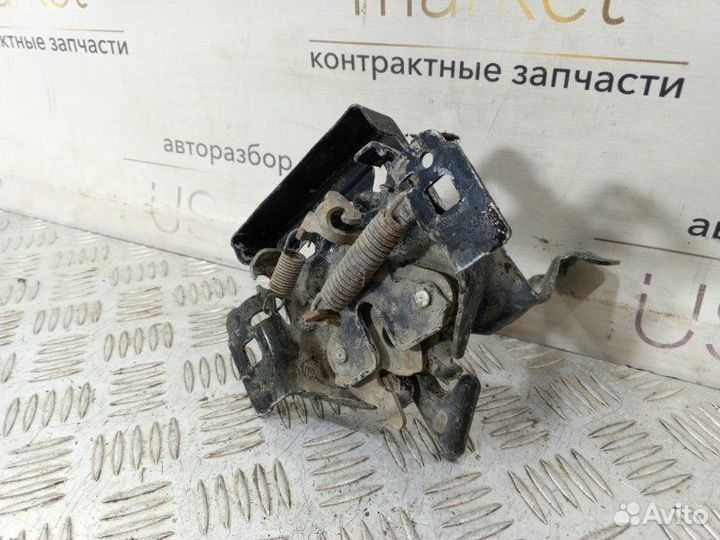 Замок капота Ford Explorer 4 U251 4.0 2010