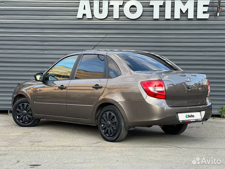 LADA Granta 1.6 AT, 2015, 198 180 км