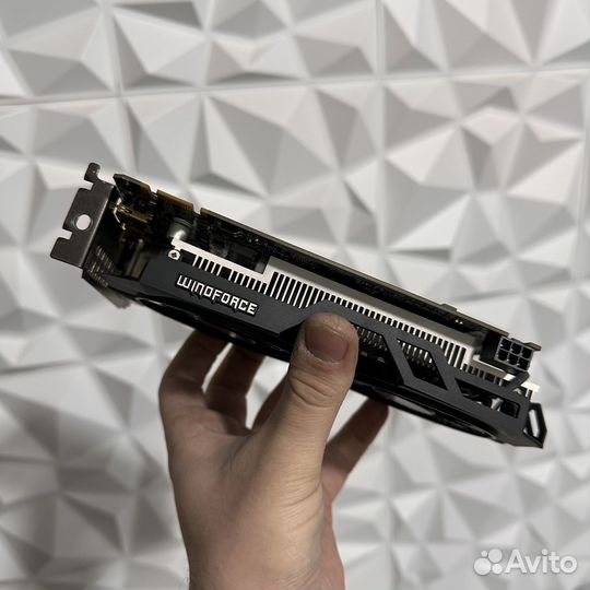 Видеокарта Gigabyte GTX 950 2GB