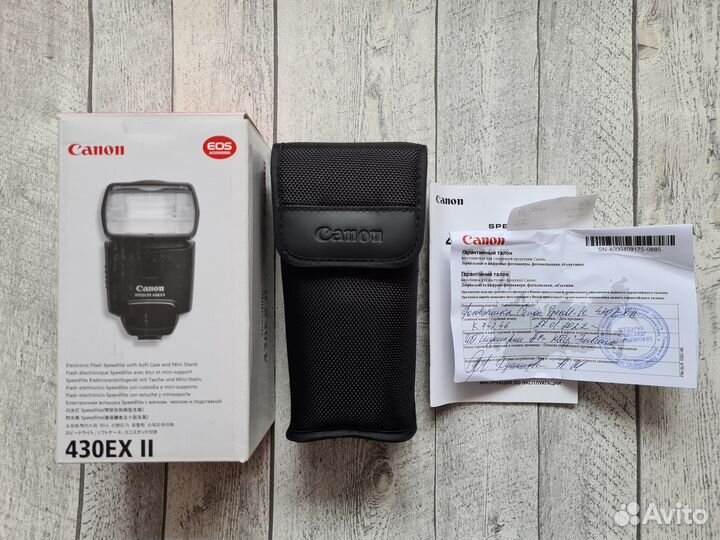 Вспышка Canon Speedlite 430EX II