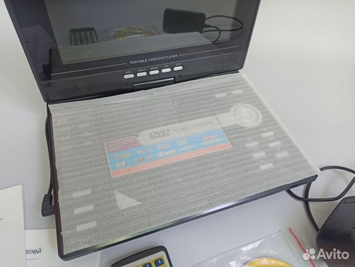 Портативный dvd плеер Eplutus EP-9506