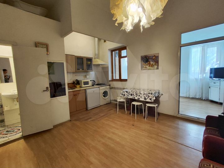 2-к. квартира, 30 м², 2/2 эт.