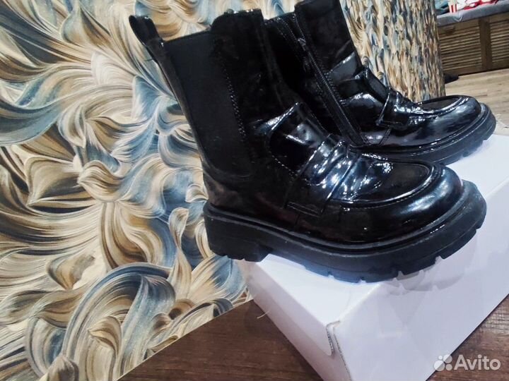 Лаковые ботинки 32-33