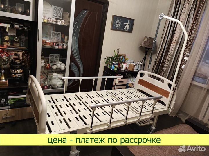 Медицинская кровать механическая