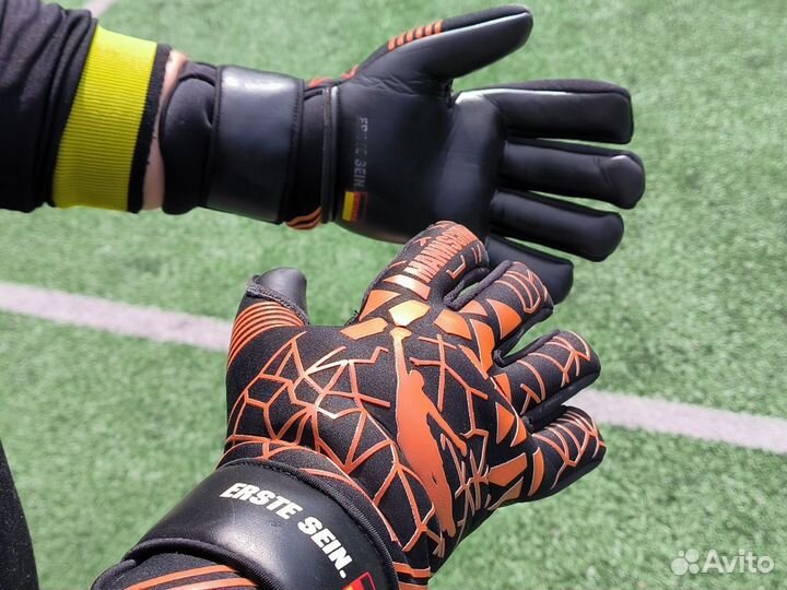 Футбольные вратарские перчатки износостойкие р5-10