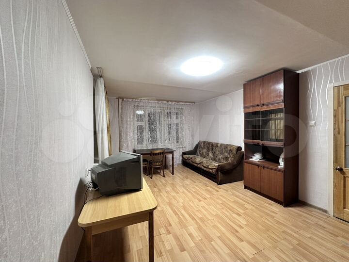 2-к. квартира, 52 м², 2/16 эт.