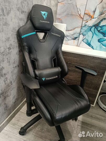 Игровое кресло thunderx3