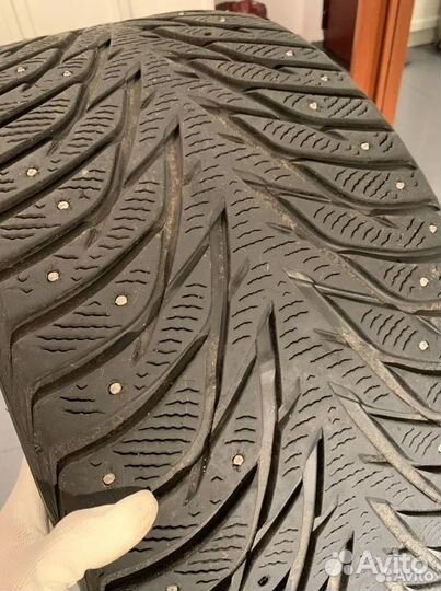 Yokohama Ice Guard IG35 285/35 R21 и 325/30 R21 108Y